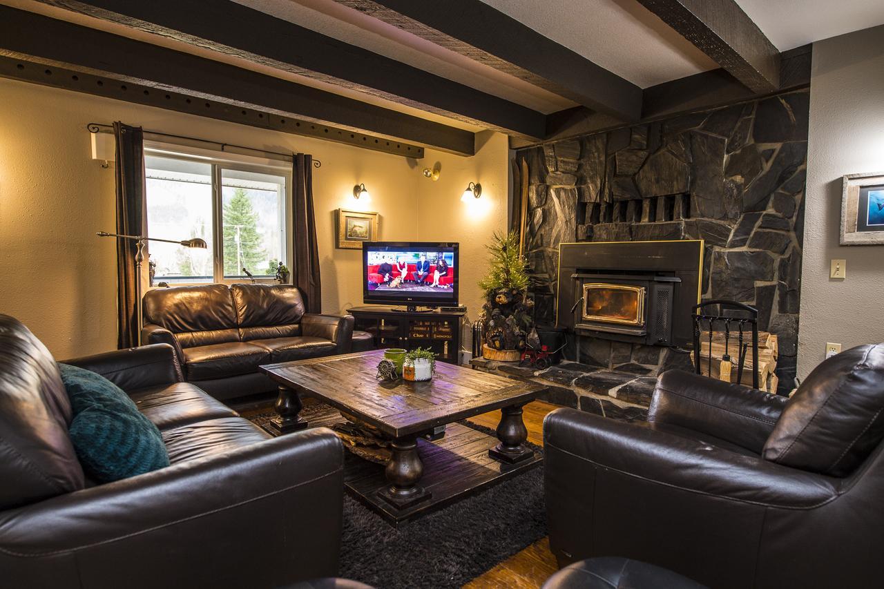 Bella Coola Eagle Lodge Dış mekan fotoğraf